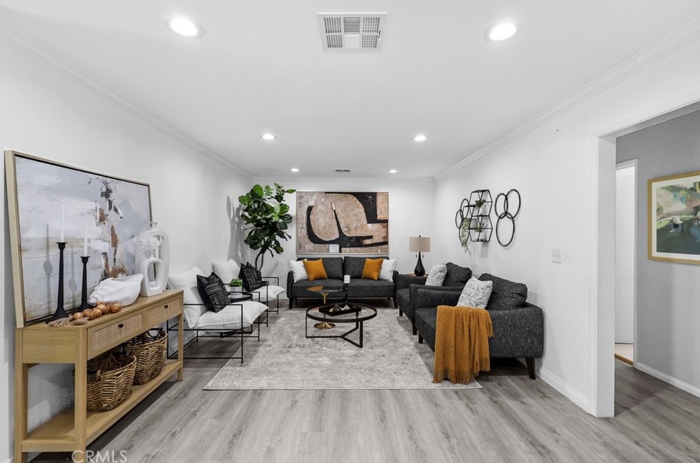 9918 Bogue St, Temple City CA  91780-2631 exterior