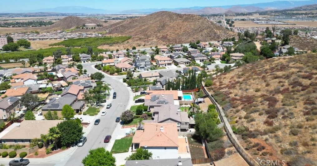 27764 Almont Way, Menifee CA  92585-8715 exterior