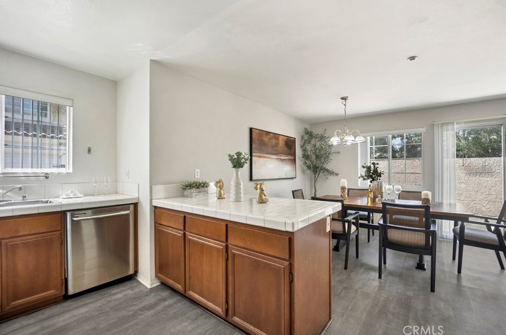 861 Turner Ave, Ontario CA  91764-4839 exterior