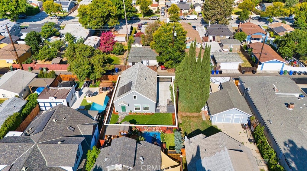 7733 Friends Ave, Whittier CA  90602-1405 exterior