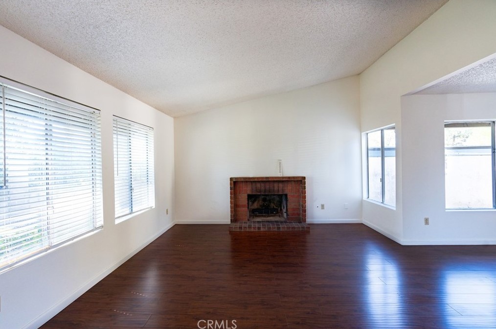 2301 Cravath Ct, West Covina CA  91792-2571 exterior