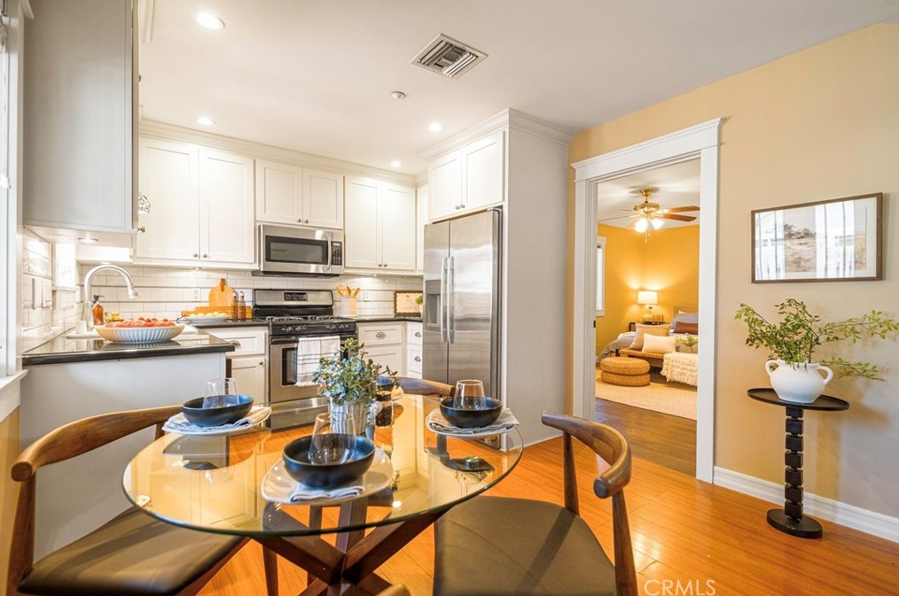 218 Wabash Ave, Glendora CA  91741-0026 exterior