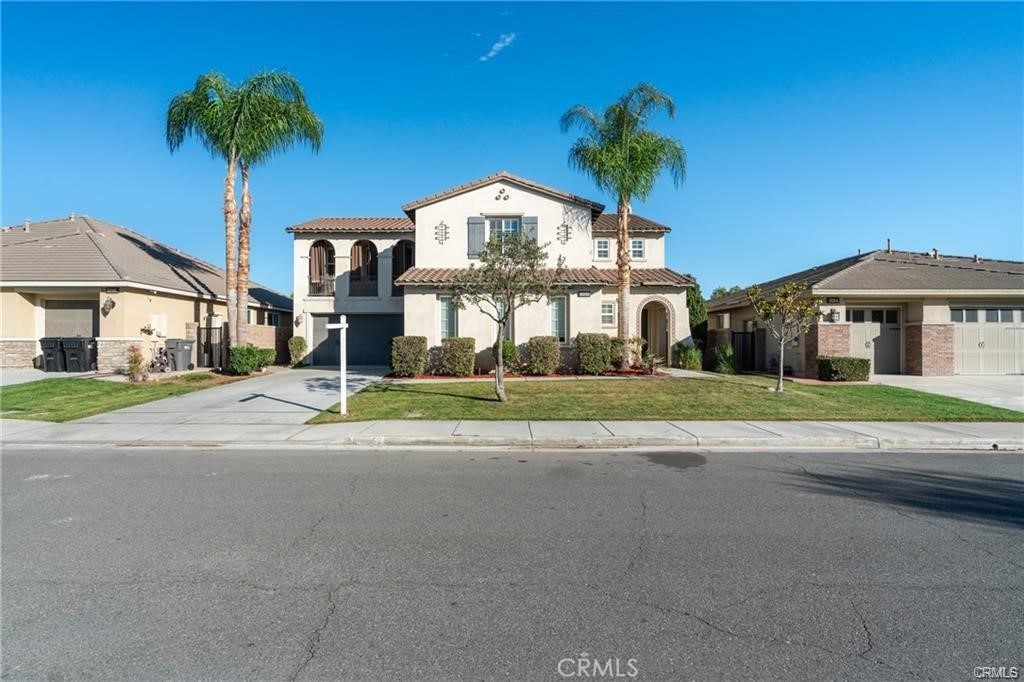 8252 Ivy Springs Ct, Eastvale, CA 92880 - MLS WS24238165 - Coldwell Banker