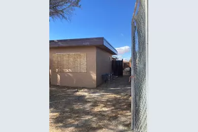 13171 Davenport Street, Edwards, CA 93523 - Photo 7