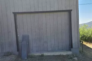 23441 El Rancho Dr, Tehachapi, CA 93561 - Photo 11