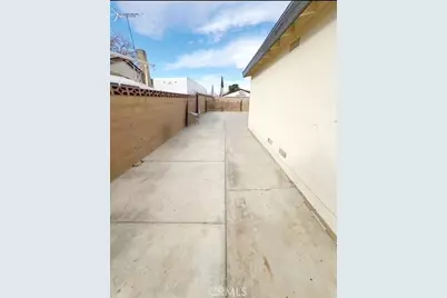 44283 Raysack Avenue, Lancaster, CA 93535 - Photo 17