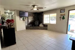 29710 123rd St, Pearblossom, CA 93553 - Photo 3