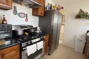 615 N Mentor Ave, Pasadena, CA 91106 - Photo 17