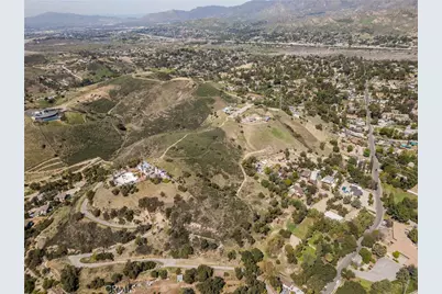 10131 Johanna Avenue, Sunland, CA 91040 - Photo 19