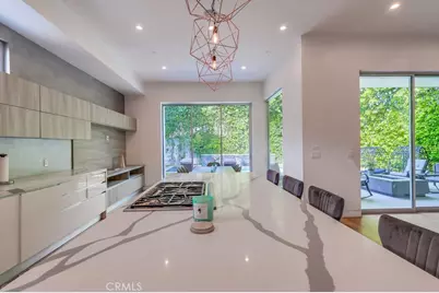 737 N Cherokee Avenue, Los Angeles, CA 90038 - Photo 17