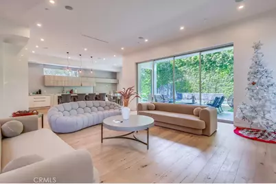 737 N Cherokee Avenue, Los Angeles, CA 90038 - Photo 9