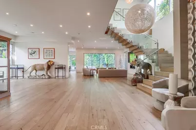 737 N Cherokee Avenue, Los Angeles, CA 90038 - Photo 3