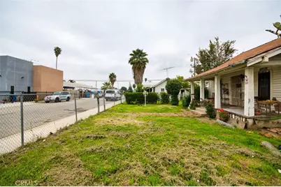 115 S Myrtle Ave, Pomona, CA 91766 - Photo 15