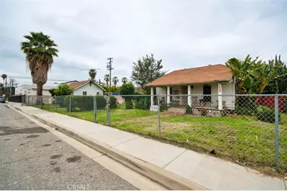115 S Myrtle Ave, Pomona, CA 91766 - Photo 17