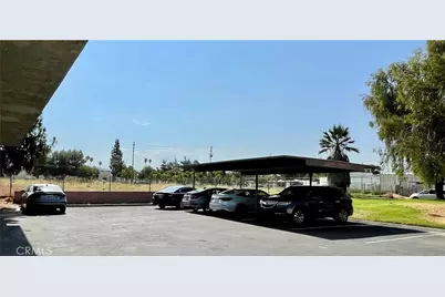 610 E Lugonia Avenue, Redlands, CA 92374 - Photo 5