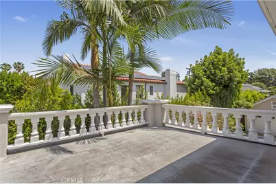 434 S Irving Boulevard, Los Angeles, CA 90020 - Photo 29