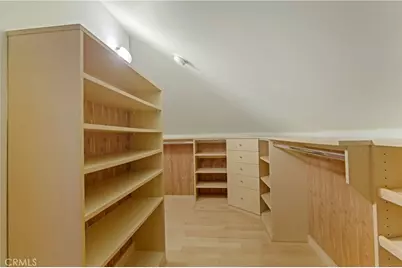 434 S Irving Boulevard, Los Angeles, CA 90020 - Photo 39