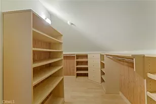 434 S Irving Blvd, Los Angeles, CA 90020 - Photo 39