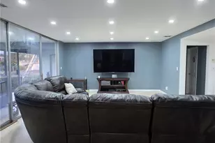 11815 Arliss Way, Grand Terrace, CA 92313 - Photo 9