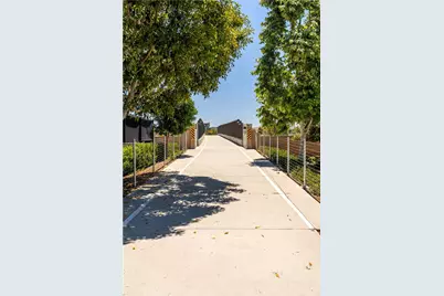 320 Bronze, Irvine, CA 92618 - Photo 65