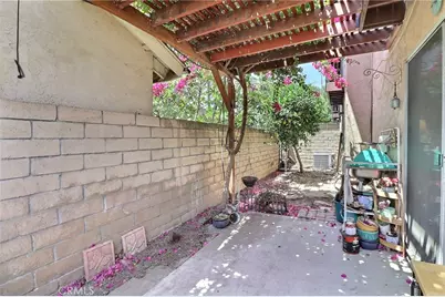 1348 E Orange Grove Boulevard #4, Pasadena, CA 91104 - Photo 13