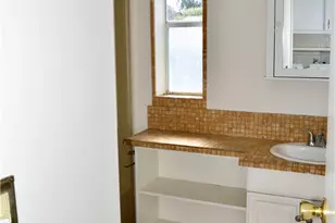 1226 N Main St, Cambria, CA 93428 - Photo 35