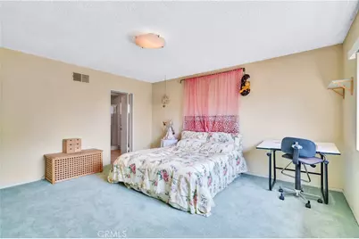 211 Peacock Lane, Montebello, CA 90640 - Photo 13