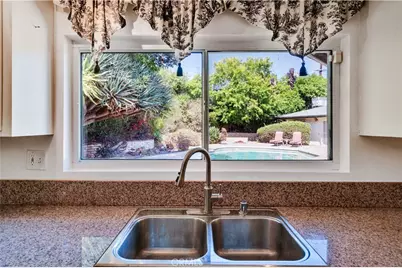 211 Peacock Lane, Montebello, CA 90640 - Photo 23