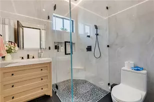 9509 Downey Ave, Downey, CA 90240 - Photo 17