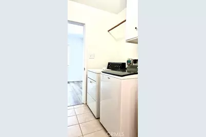 8954 Chimineas Avenue, Northridge, CA 91325 - Photo 9