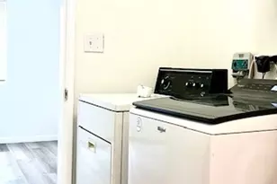 8954 Chimineas Ave, Northridge, CA 91325 - Photo 9