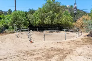 12605 Kagel Canyon Rd, Sylmar, CA 91342 - Photo 47