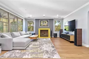 57 Statuary, Irvine, CA 92620 - Photo 5