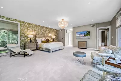 935 Hillcrest Place, Pasadena, CA 91106 - Photo 21