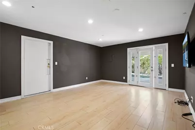 1025 E San Jose Avenue, Burbank, CA 91501 - Photo 53