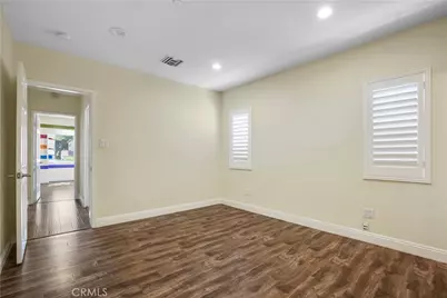 1025 E San Jose Avenue, Burbank, CA 91501 - Photo 19