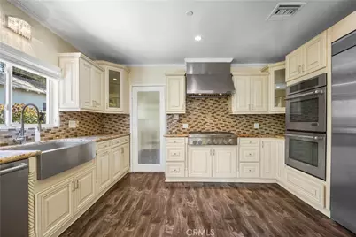 1025 E San Jose Avenue, Burbank, CA 91501 - Photo 25