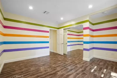 1025 E San Jose Avenue, Burbank, CA 91501 - Photo 13