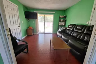 431 E Ave R 6, Palmdale, CA 93550 - Photo 3