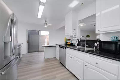 165 E Eldridge Street, Long Beach, CA 90807 - Photo 13