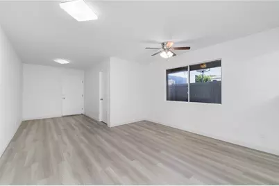 165 E Eldridge Street, Long Beach, CA 90807 - Photo 15