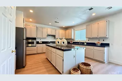 11958 Sunstone Court, Eastvale, CA 91752 - Photo 7