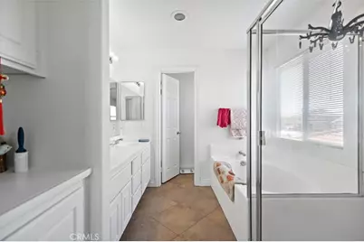 27166 White Ct, Menifee, CA 92585 - Photo 15