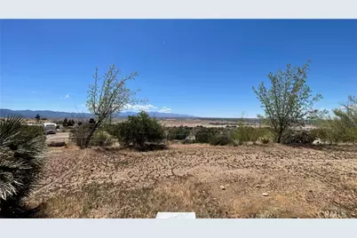 20465 Piedmont Road, Apple Valley, CA 92308 - Photo 15