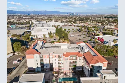 3750 Santa Rosalia Drive #413, Los Angeles, CA 90008 - Photo 51