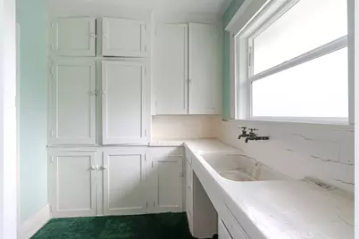 573 Kendall Avenue, Los Angeles, CA 90042 - Photo 15