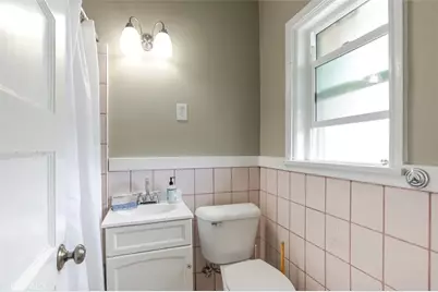 573 Kendall Avenue, Los Angeles, CA 90042 - Photo 17