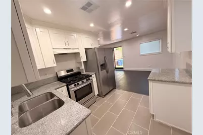 4563 Lexington Avenue, Los Angeles, CA 90029 - Photo 15