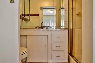 15841 Marlin Pl, Van Nuys, CA 91406 - Photo 35