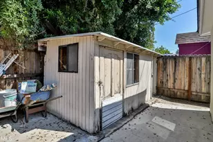 15841 Marlin Pl, Van Nuys, CA 91406 - Photo 21